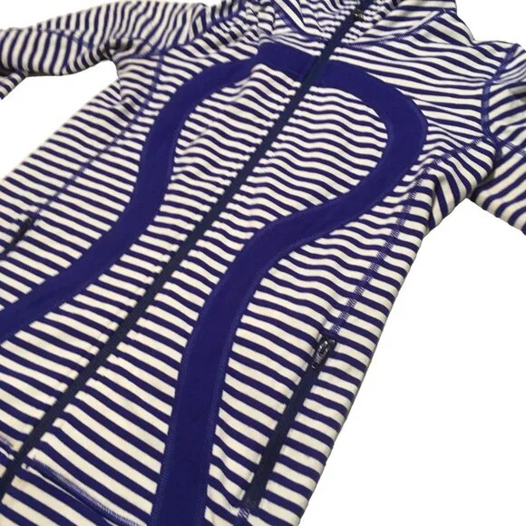 Lululemon In Stride Jacket Pigment Blue White Narrow Bold Stripe Women Size 4 - Picture 10 of 16